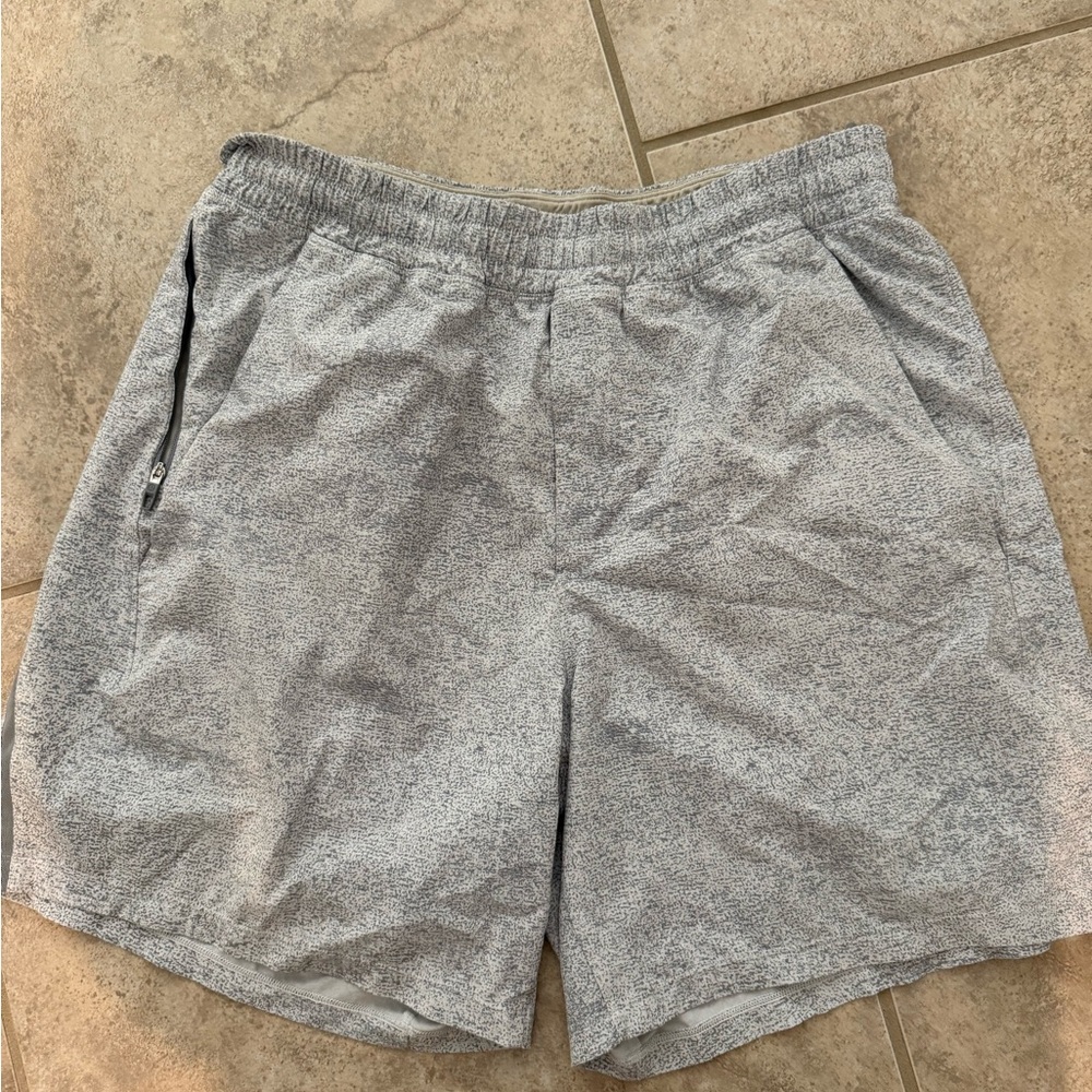Lululemon Men’s Grey Shorts